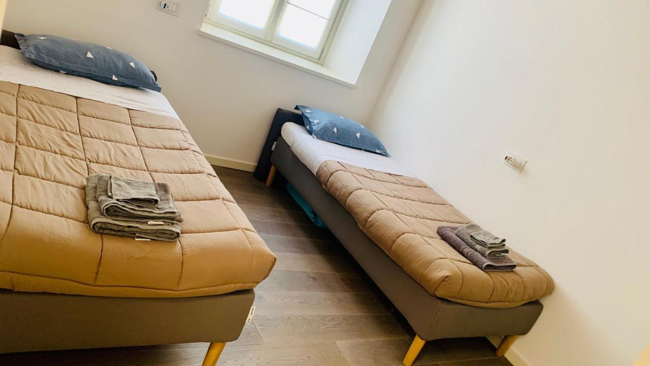 Milano Bocconi-Navigli 10 Apartamento Exterior foto